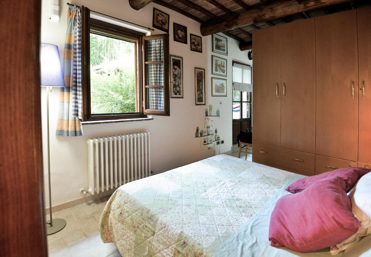 Ferienwohnung Loft In Antico Mulino Isola d'Arbia Exterior foto